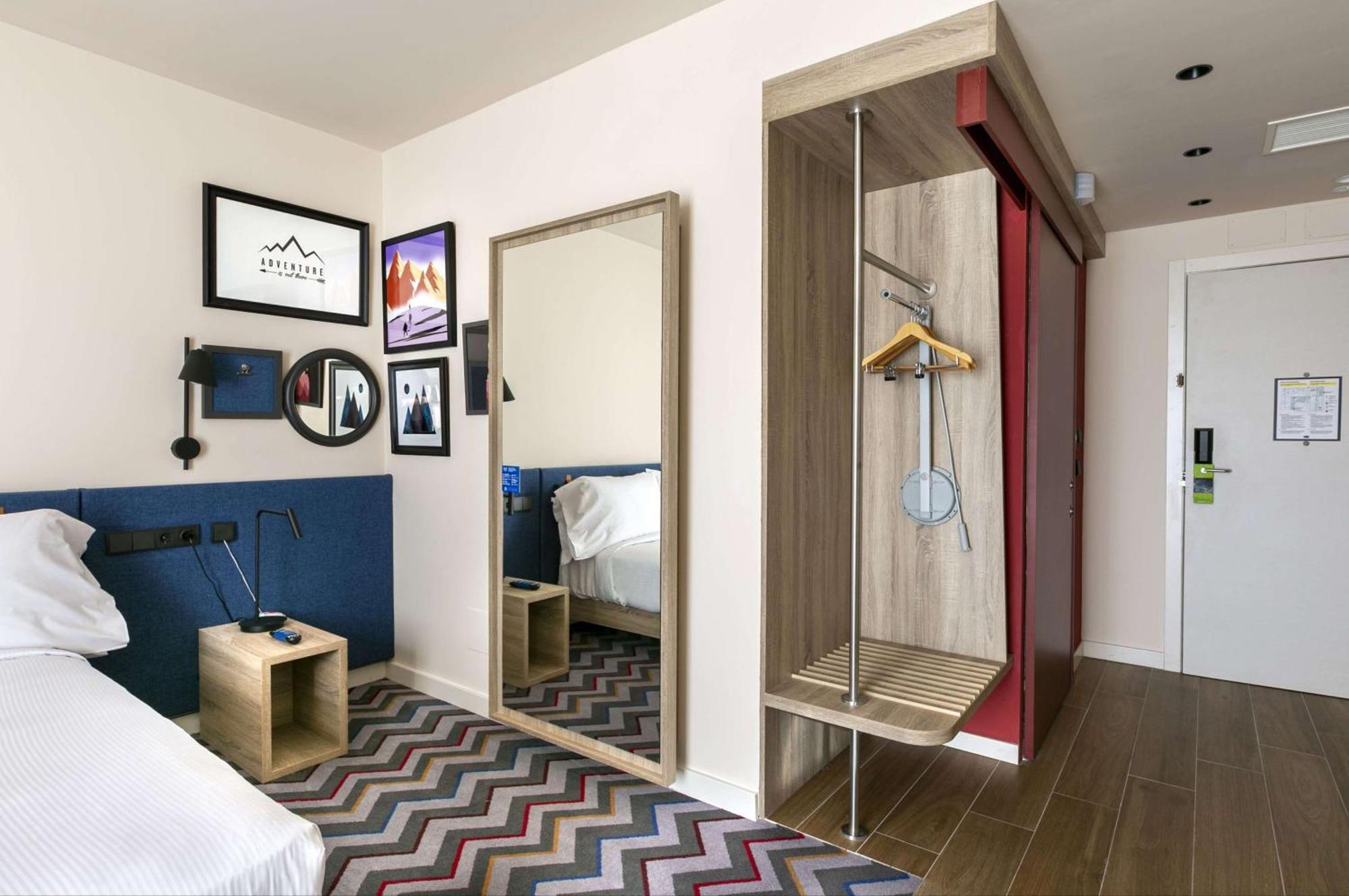 Hampton By Hilton Alcobendas Madrid Ngoại thất bức ảnh