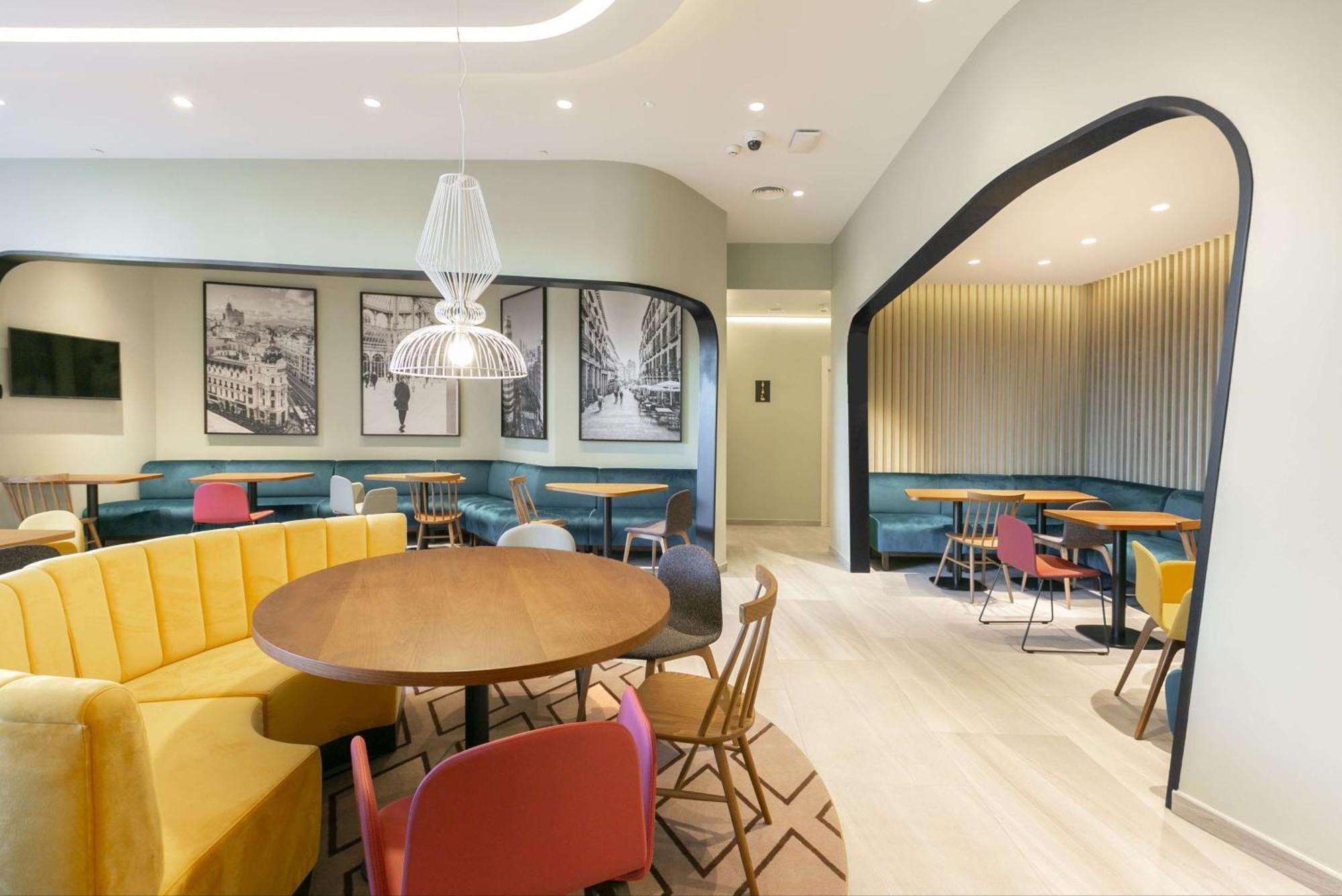 Hampton By Hilton Alcobendas Madrid Ngoại thất bức ảnh