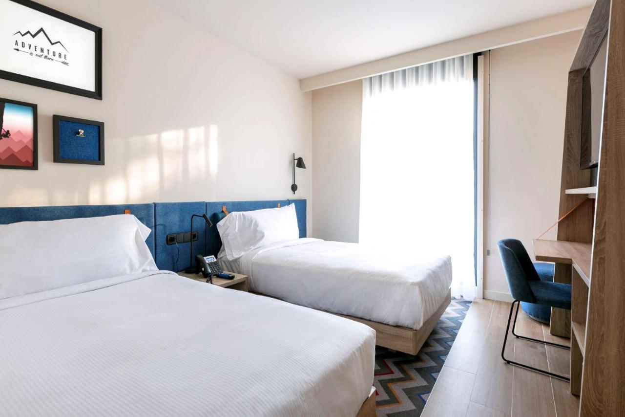 Hampton By Hilton Alcobendas Madrid Ngoại thất bức ảnh